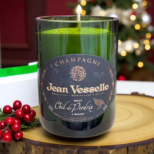 Champagne Candle (Leather & Oudh)